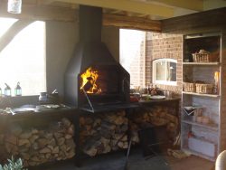 800 Free-Standing Braai